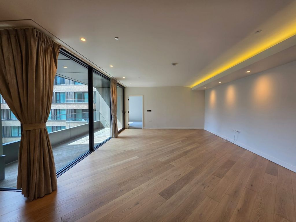 Property photo 2 of 17 Gallery