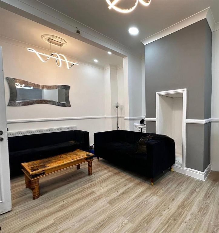 Property photo 3 of 11 Whatsapp Image 2026-02-24 At 14.02.1.Jpeg