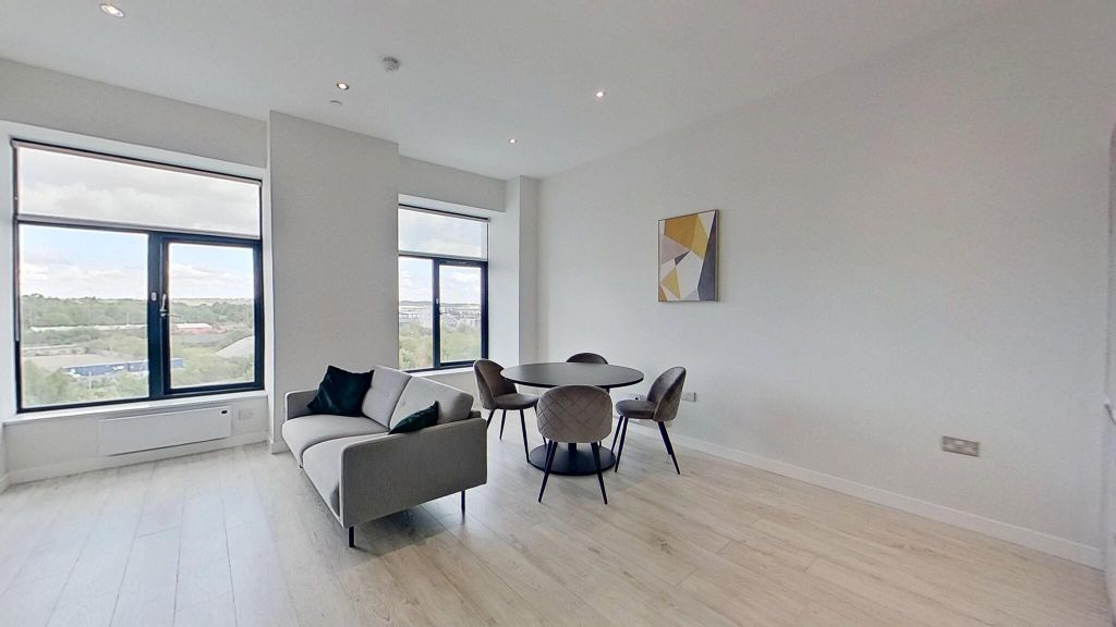 Property photo 1 of 16 Living Room