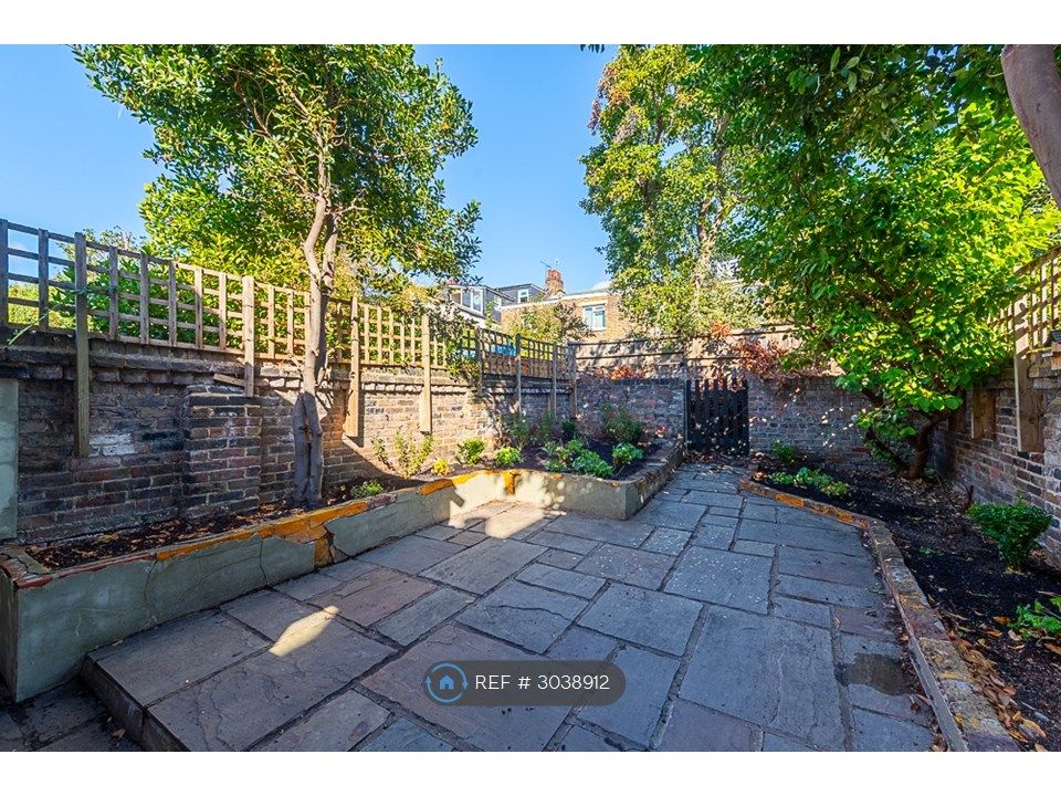 Property photo 3 of 9