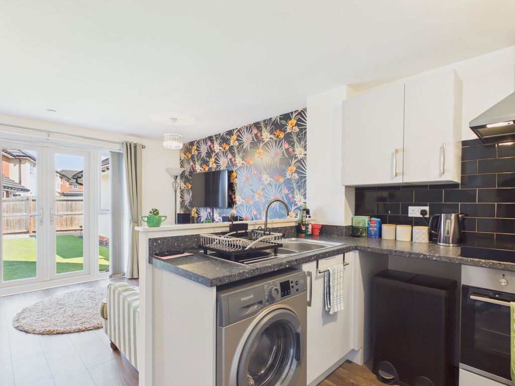 Property photo 3 of 22