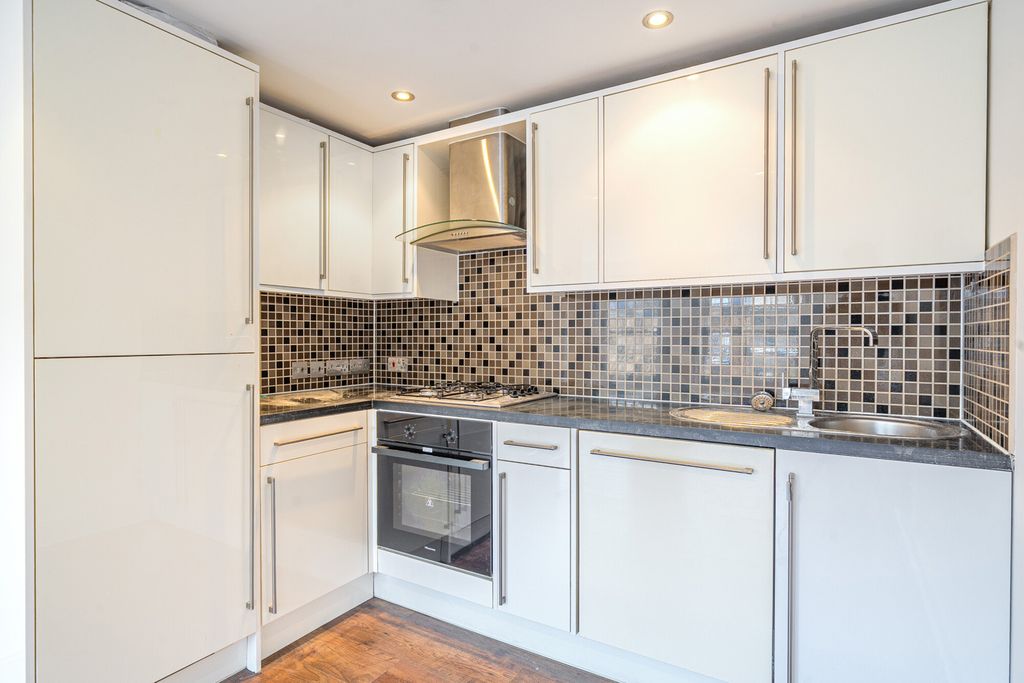 Property photo 3 of 15 1531230 (11).Jpg