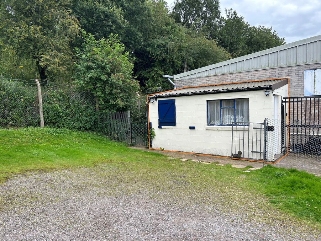 Property photo 1 of 7