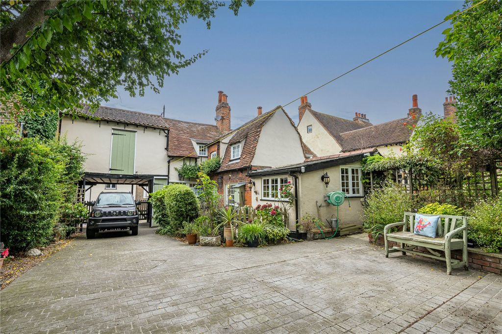 Property photo 2 of 22 Picture No. 04