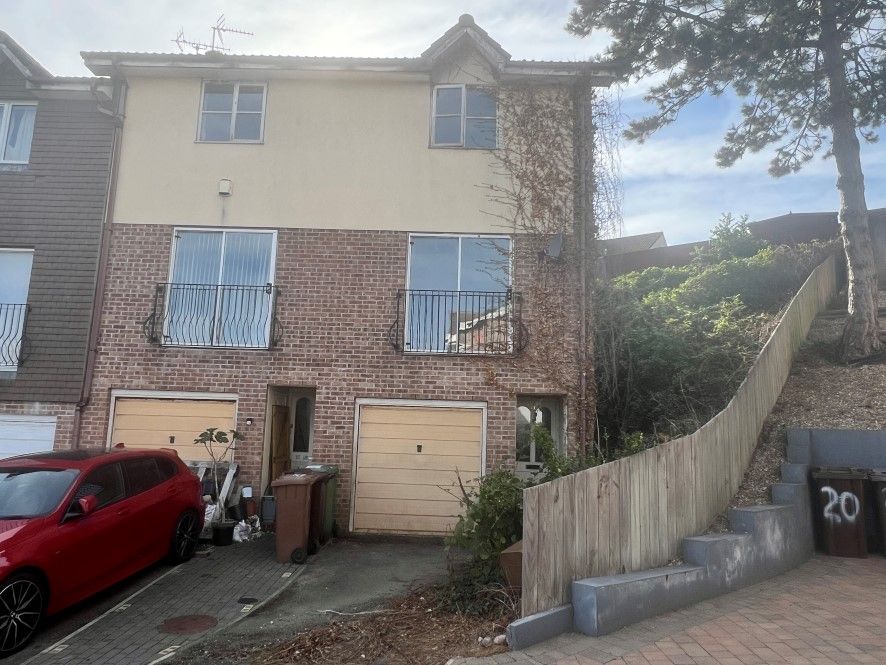 Property photo 1 of 7