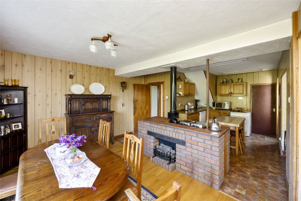 Property photo 3 of 25 Picture No. 22