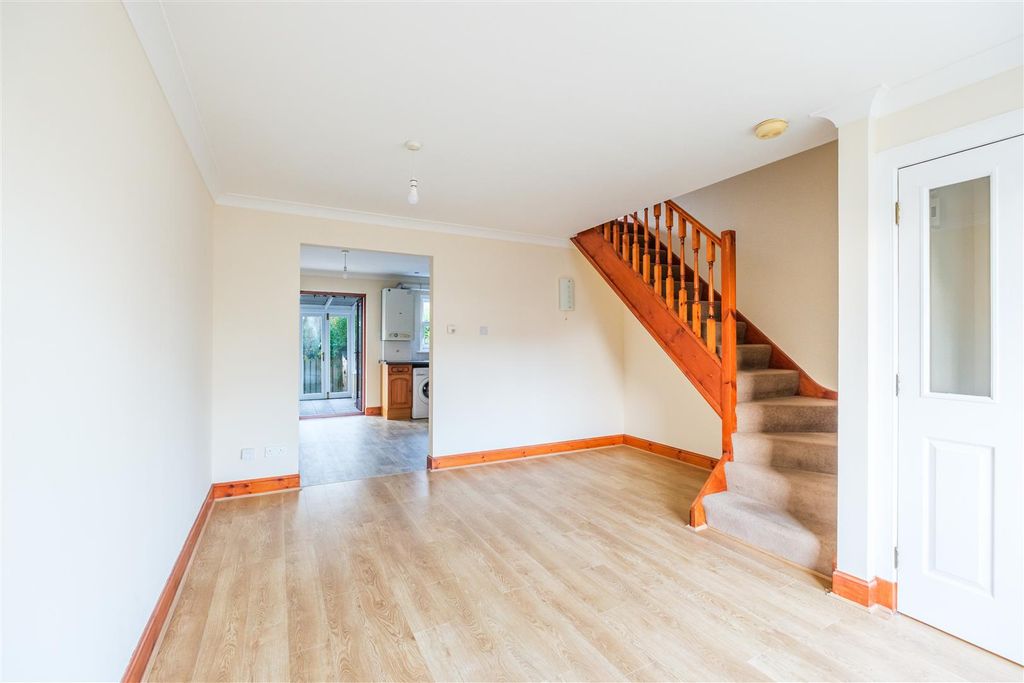 Property photo 2 of 17 School Road-8.Jpg