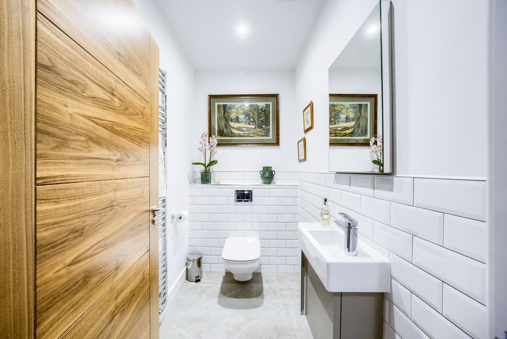 Additional image 25 of 2 bed flat for saleSt Pauls House, St. Pauls Square, Jewellery Quarter, Birmingham B3