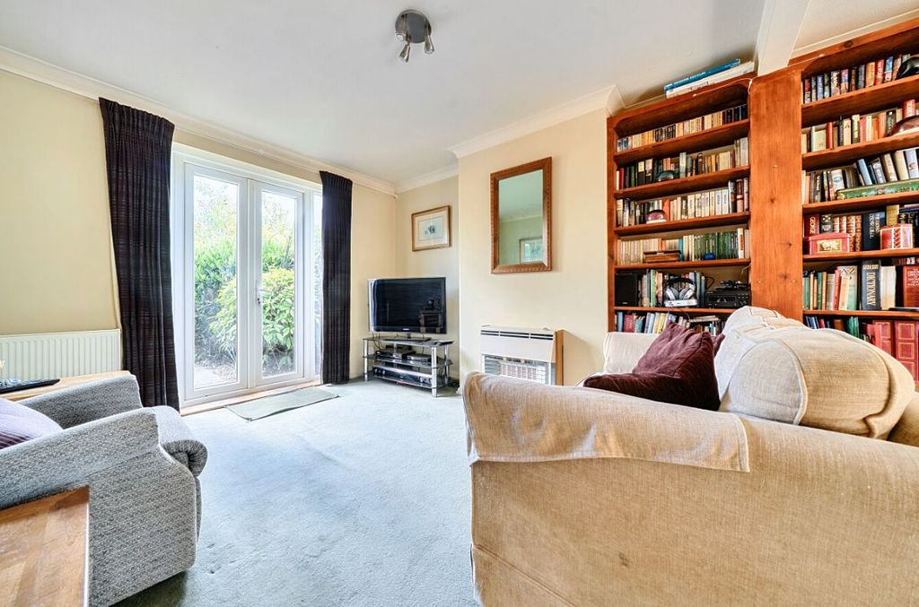 Property photo 3 of 19