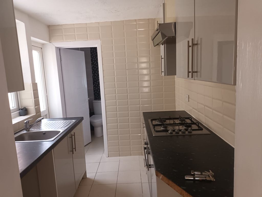 Property photo 2 of 8 Property