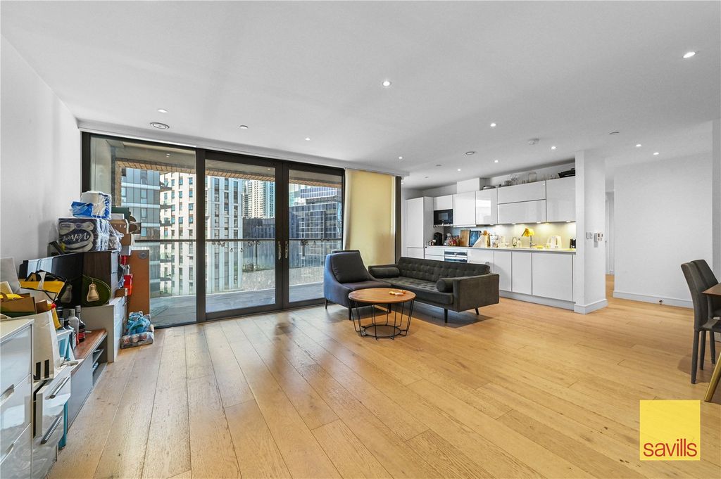 Property photo 2 of 17 Reception/Kitchen