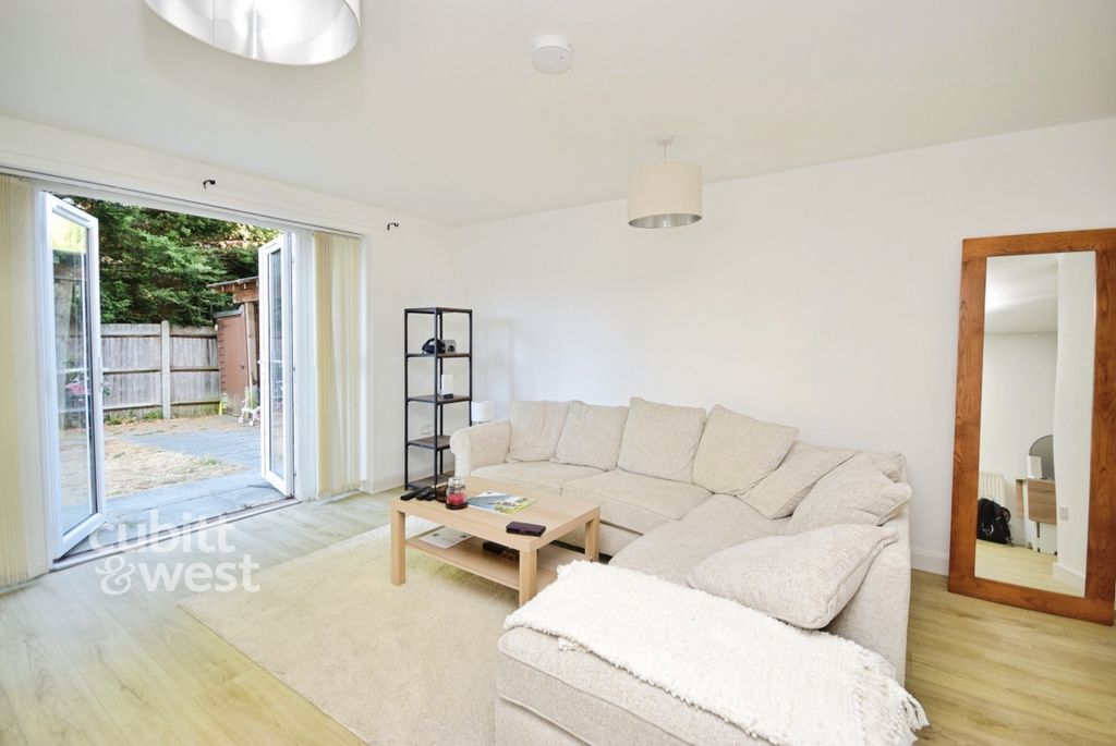 Property photo 2 of 9 7F410d13-Dsc_6784