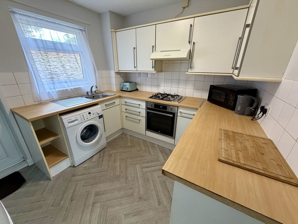 Property photo 2 of 6 Img_2897