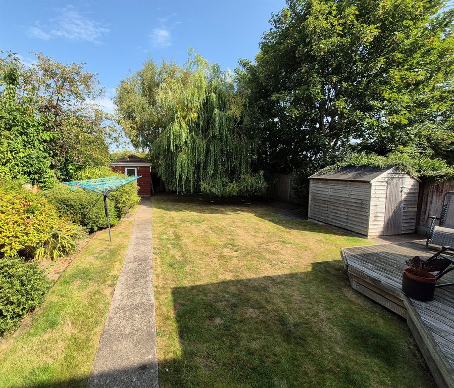 Property photo 3 of 20