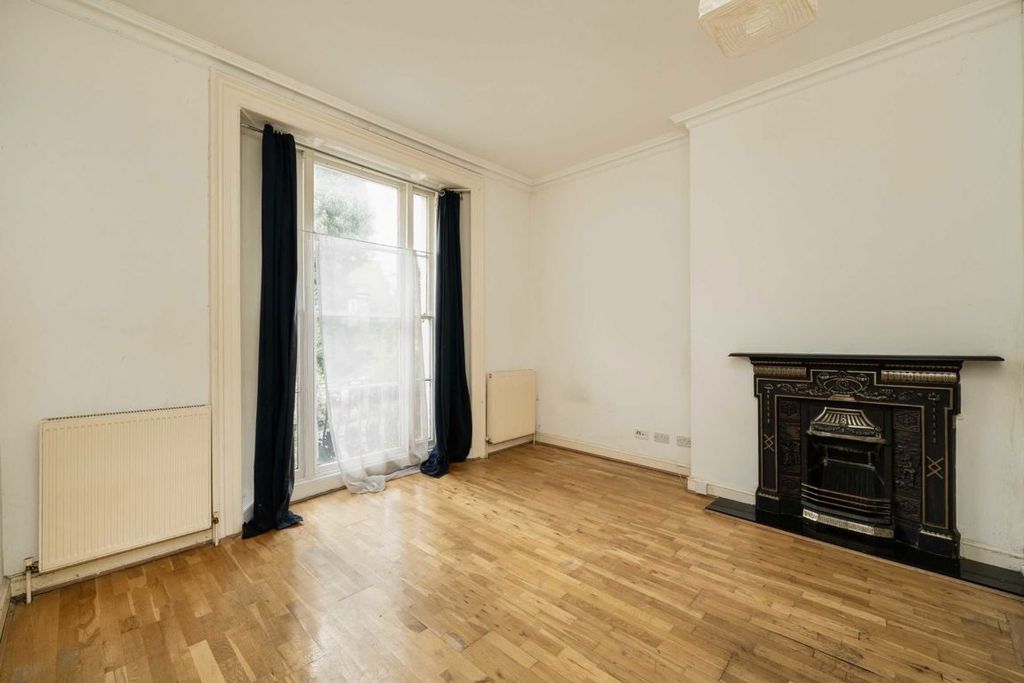 Property photo 2 of 5