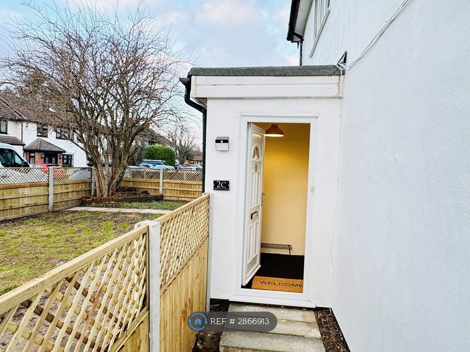 Property photo 2 of 14