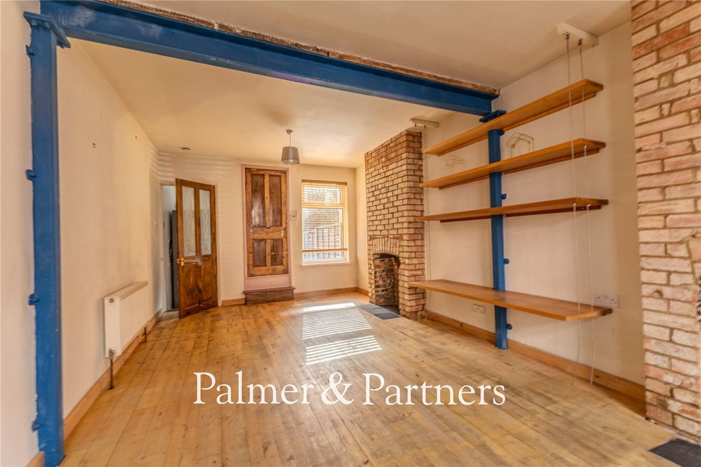 Property photo 2 of 15 Picture No. 07