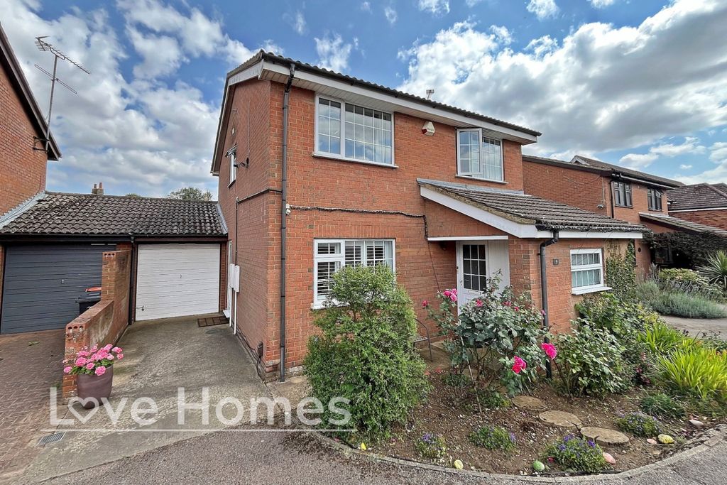 Property photo 1 of 13 5041920