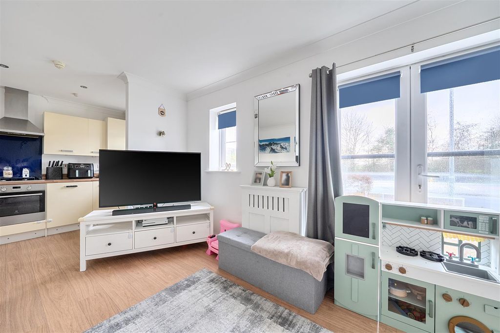 Additional image 11 of 2 bed flat for saleScholars Way, Melksham SN12