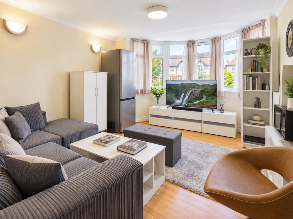 Property photo 2 of 9 5902761