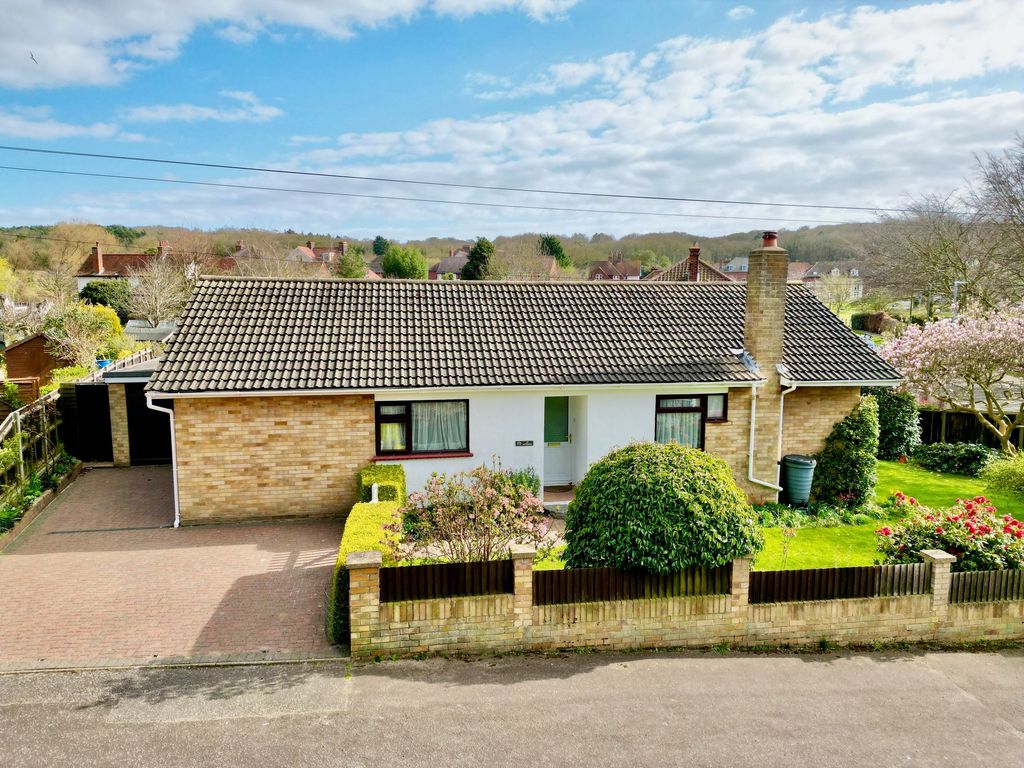 Property photo 1 of 20