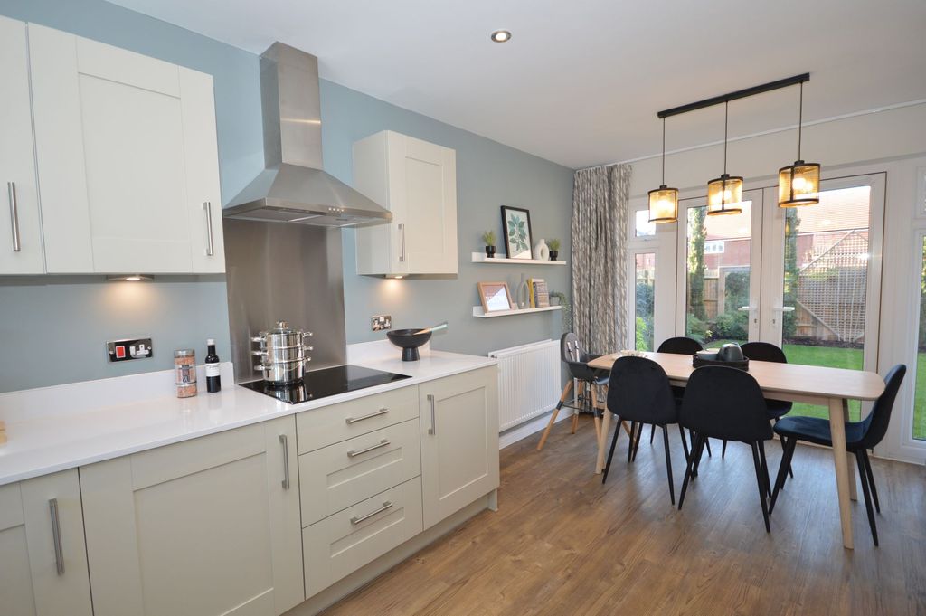 Property photo 3 of 17