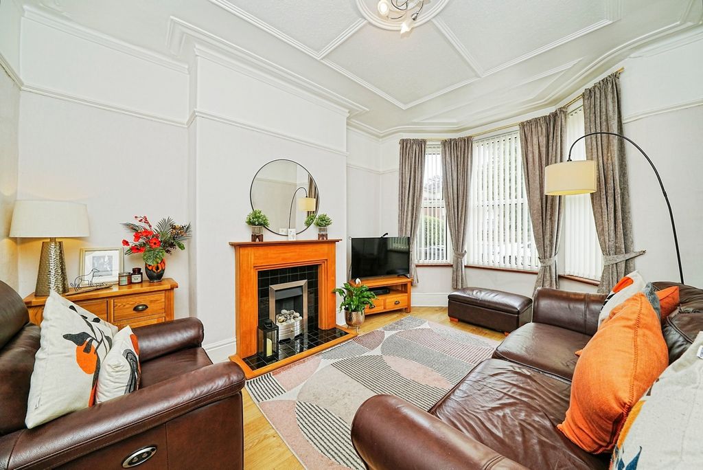 Property photo 2 of 13 Pbox-Img.Jpg