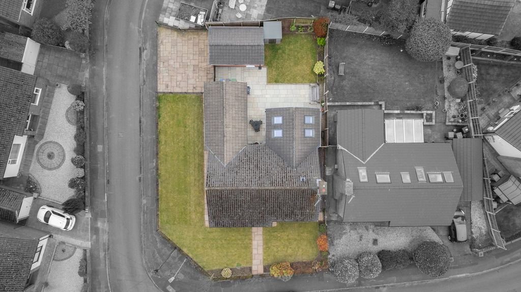 Property photo 2 of 30