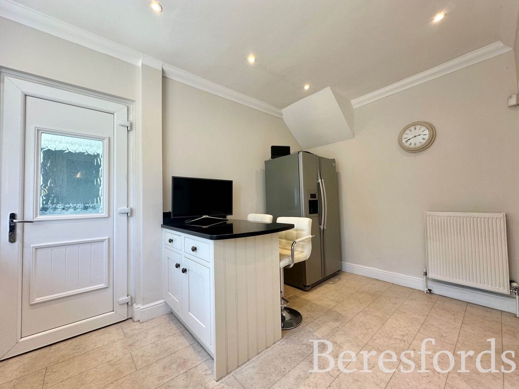 Property photo 3 of 19 Picture No. 61