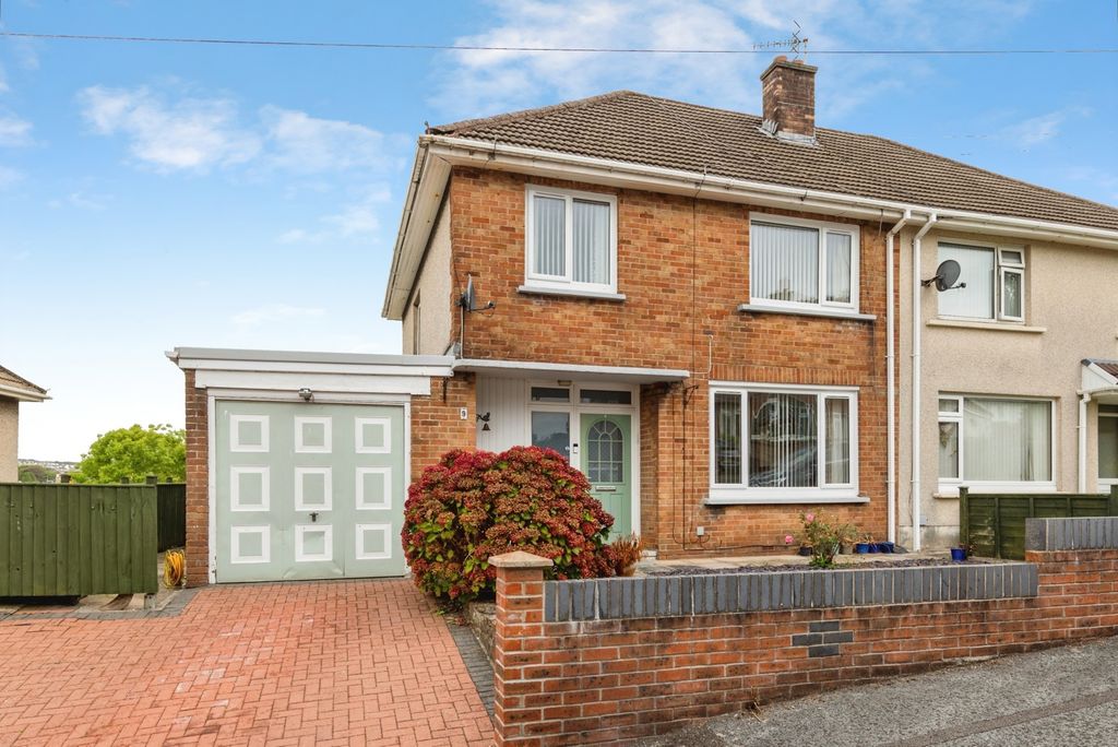 Property photo 1 of 25 Pbox-Img.Jpg