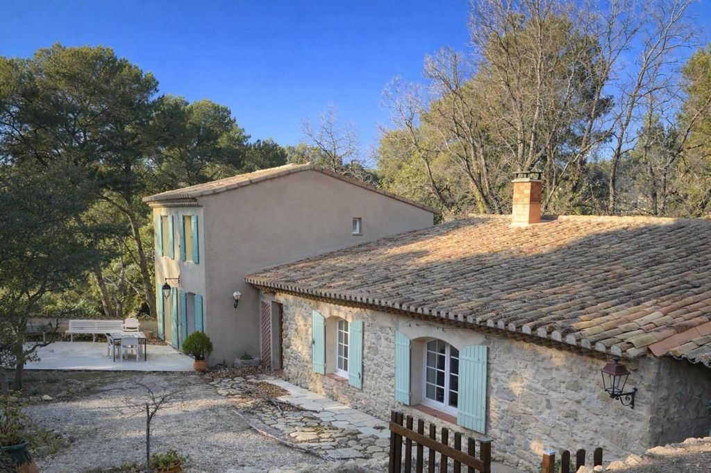 Property photo 1 of 12 18th-Century Former Tile Factory - 6 Bedrooms - Salon-De-Provence