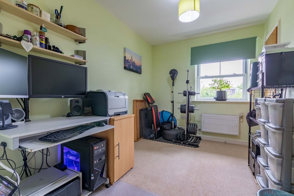 Property photo 3 of 8 Picture No. 04