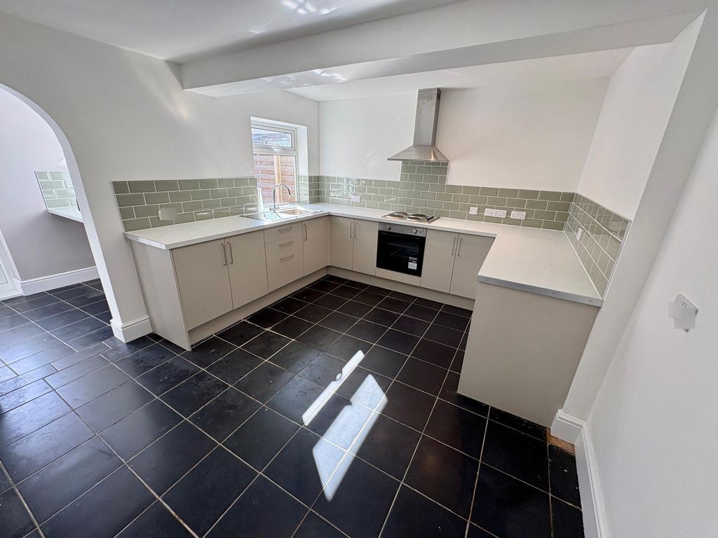 Property photo 2 of 10 Photo 1