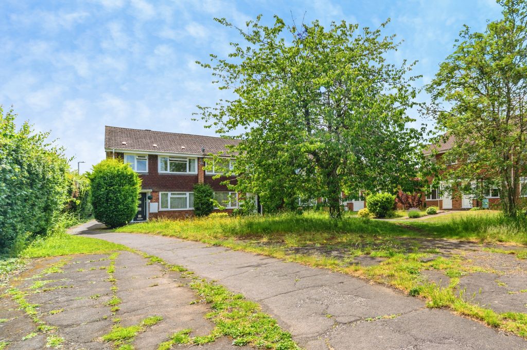 Property photo 1 of 20
