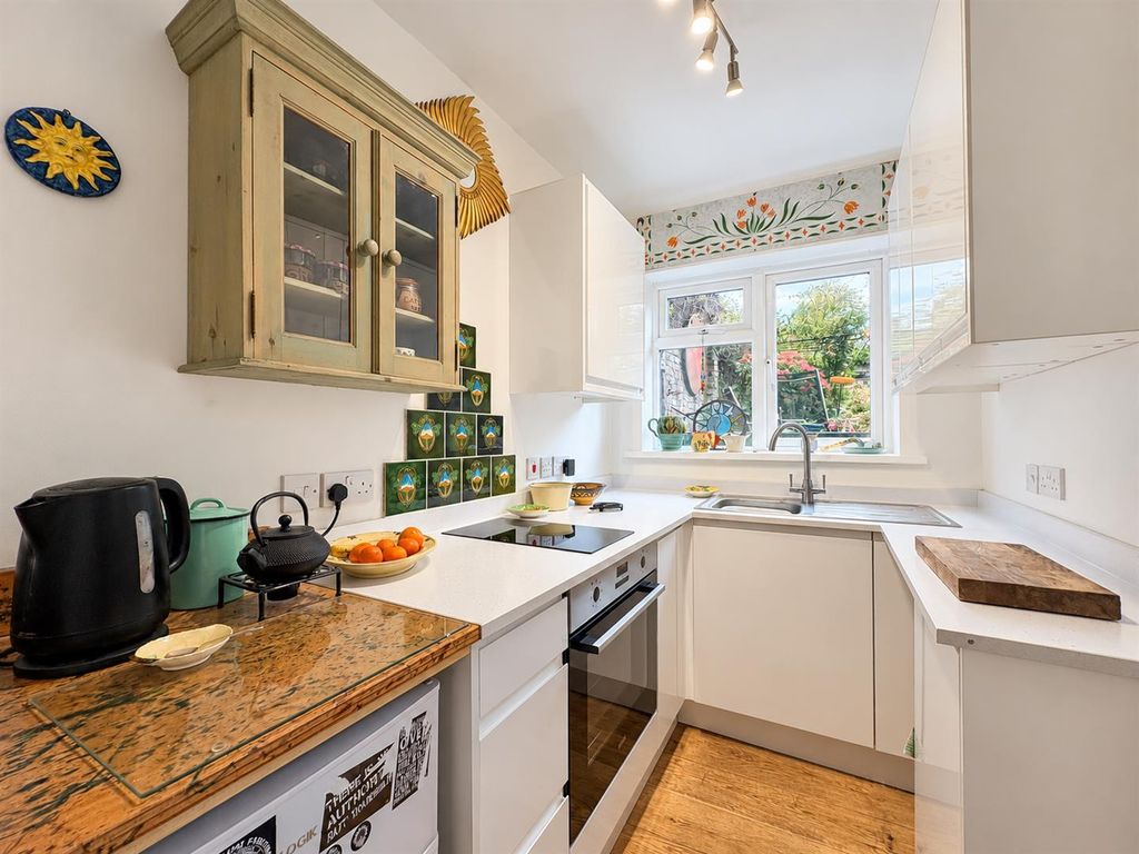 Property photo 2 of 20 Kitchen.Png