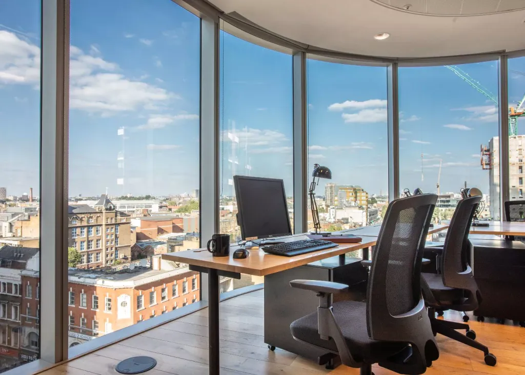 Property photo 2 of 9