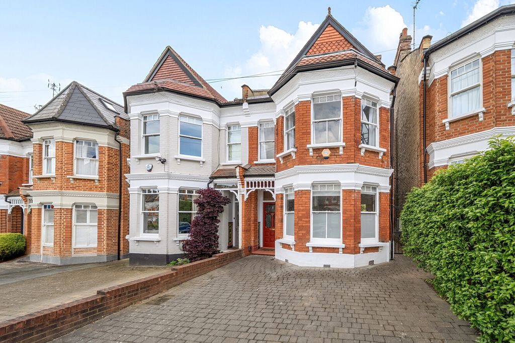 Property photo 1 of 19 1453794-1-6A070c1...