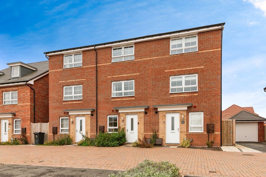 Property photo 1 of 17 Photo