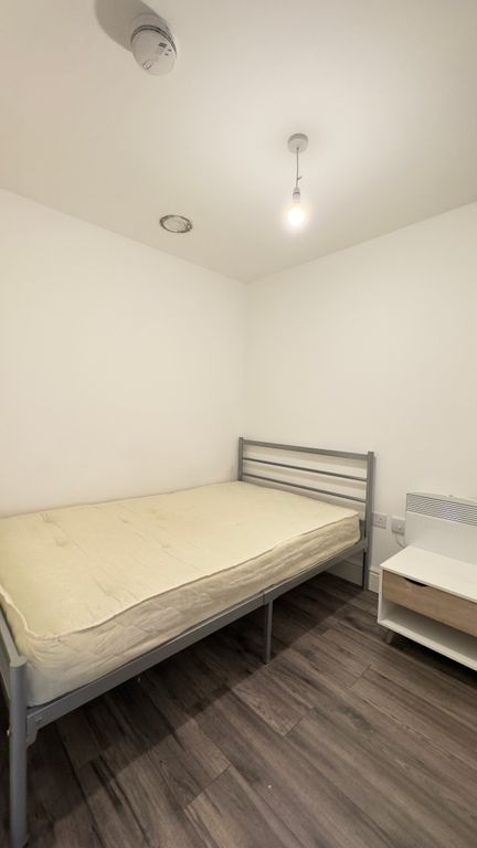 Property photo 2 of 3