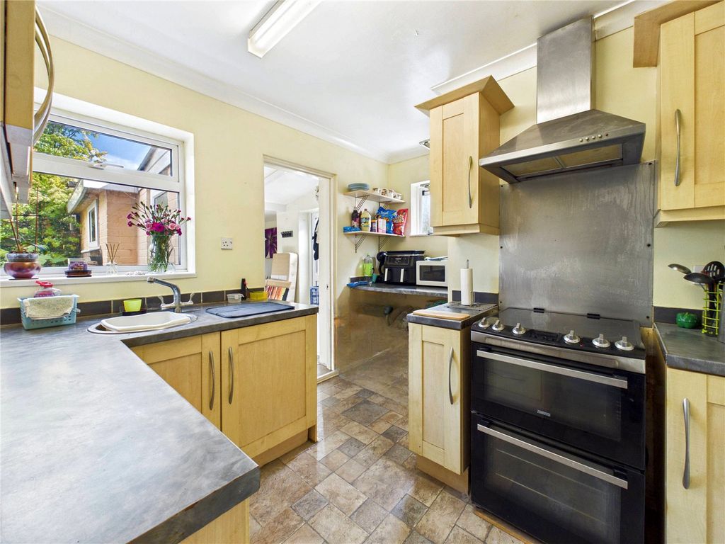 Property photo 3 of 14 Picture No. 20