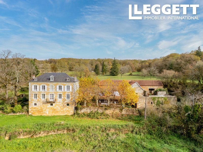 Property photo 2 of 10