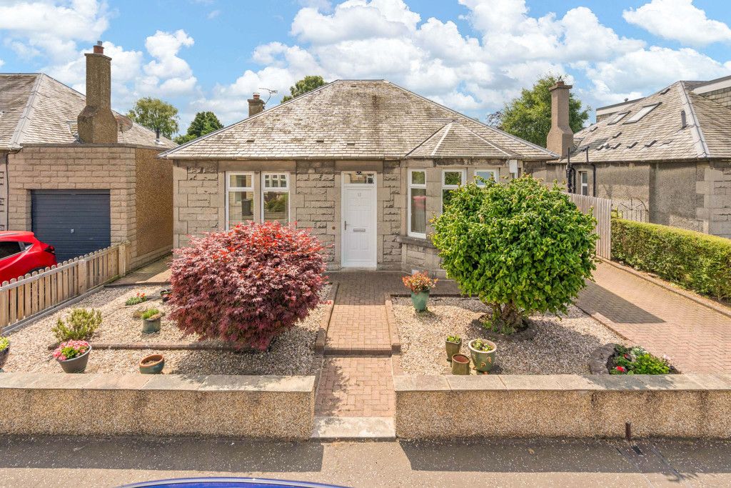 Property photo 1 of 41