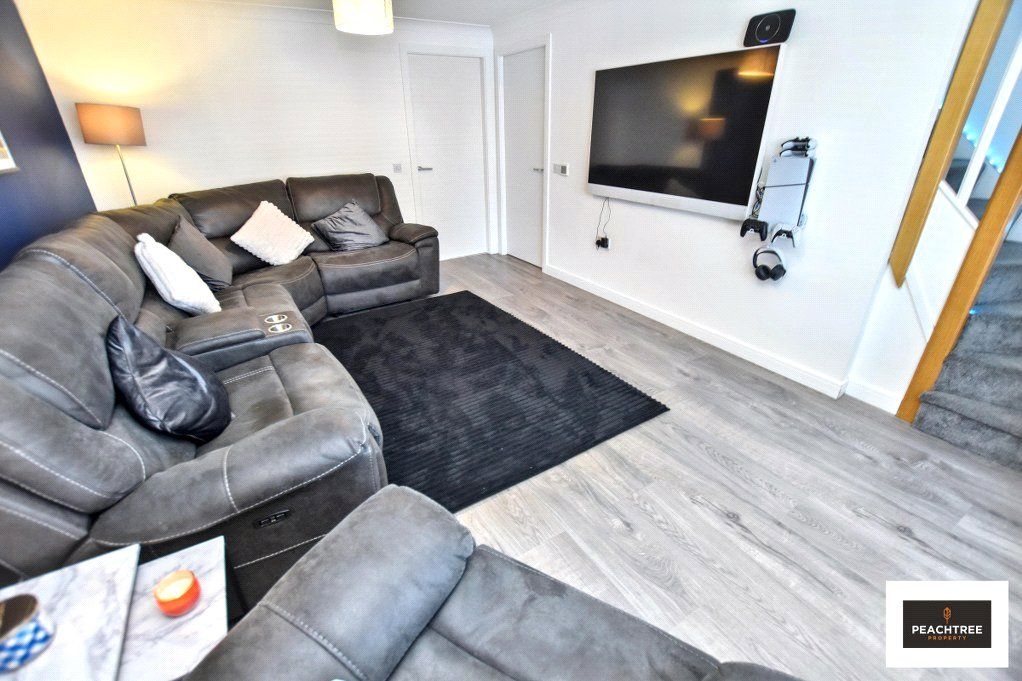 Property photo 2 of 24 Picture No. 05