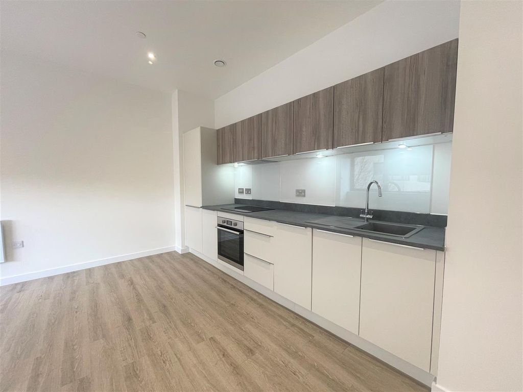 Property photo 2 of 6 Qustkptbc0Yqepsnrtcvbq.Jpg