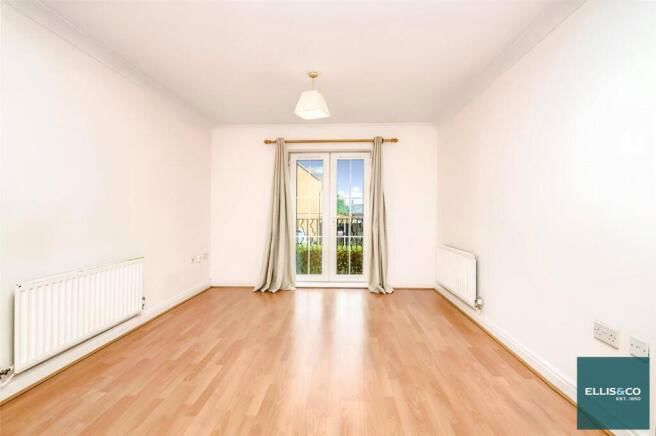 Property photo 3 of 8