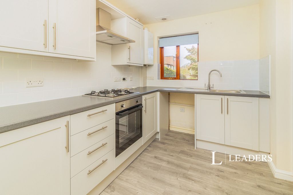 Property photo 2 of 10 A06A0775