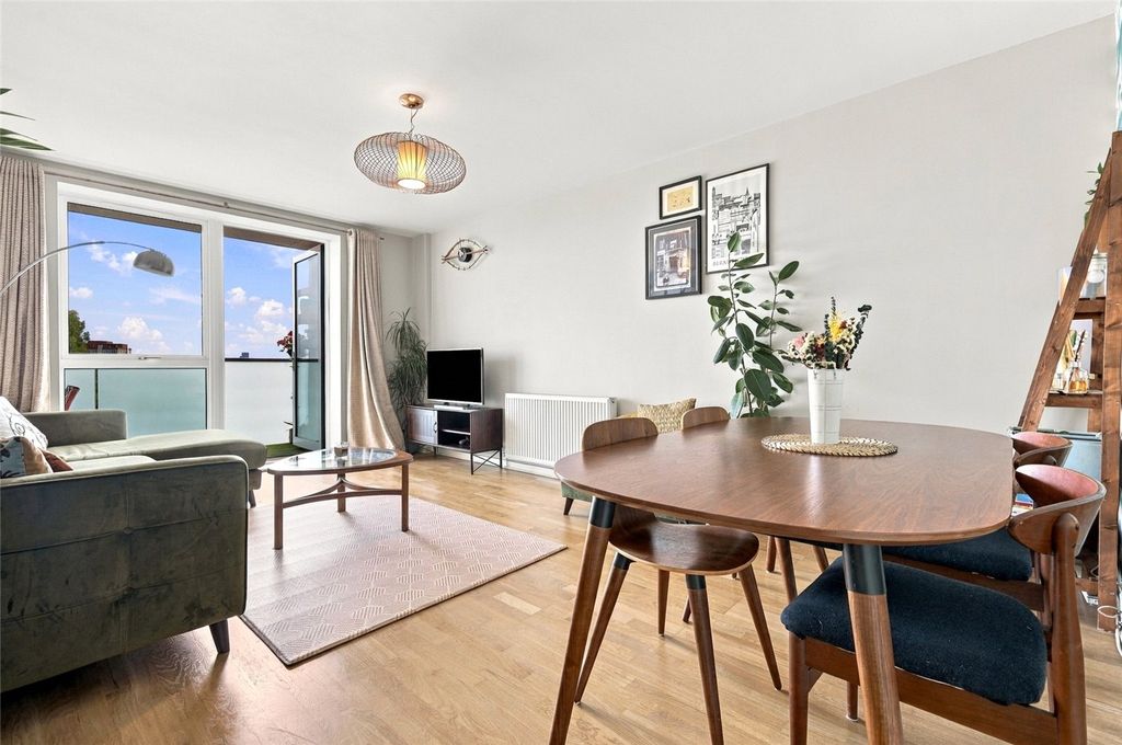 Property photo 2 of 17 Picture No. 07