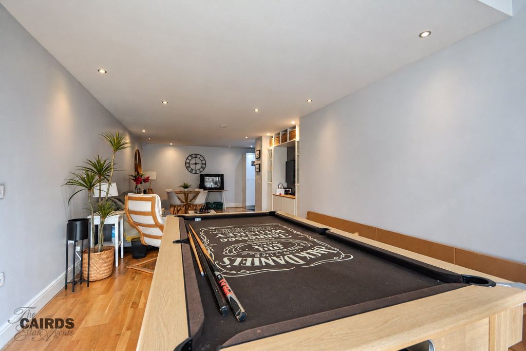 Property photo 3 of 10 Picture No. 06