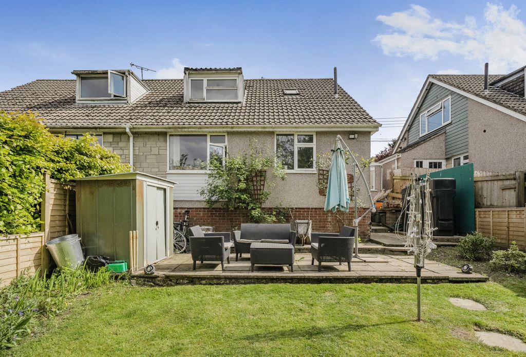 Property photo 3 of 22 7-681E2852A3Bad-1...