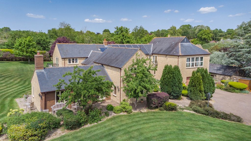 Additional image 48 of 5 bed detached house for saleHigh Street South, Tiffield, Towcester Northamptonshire NN12